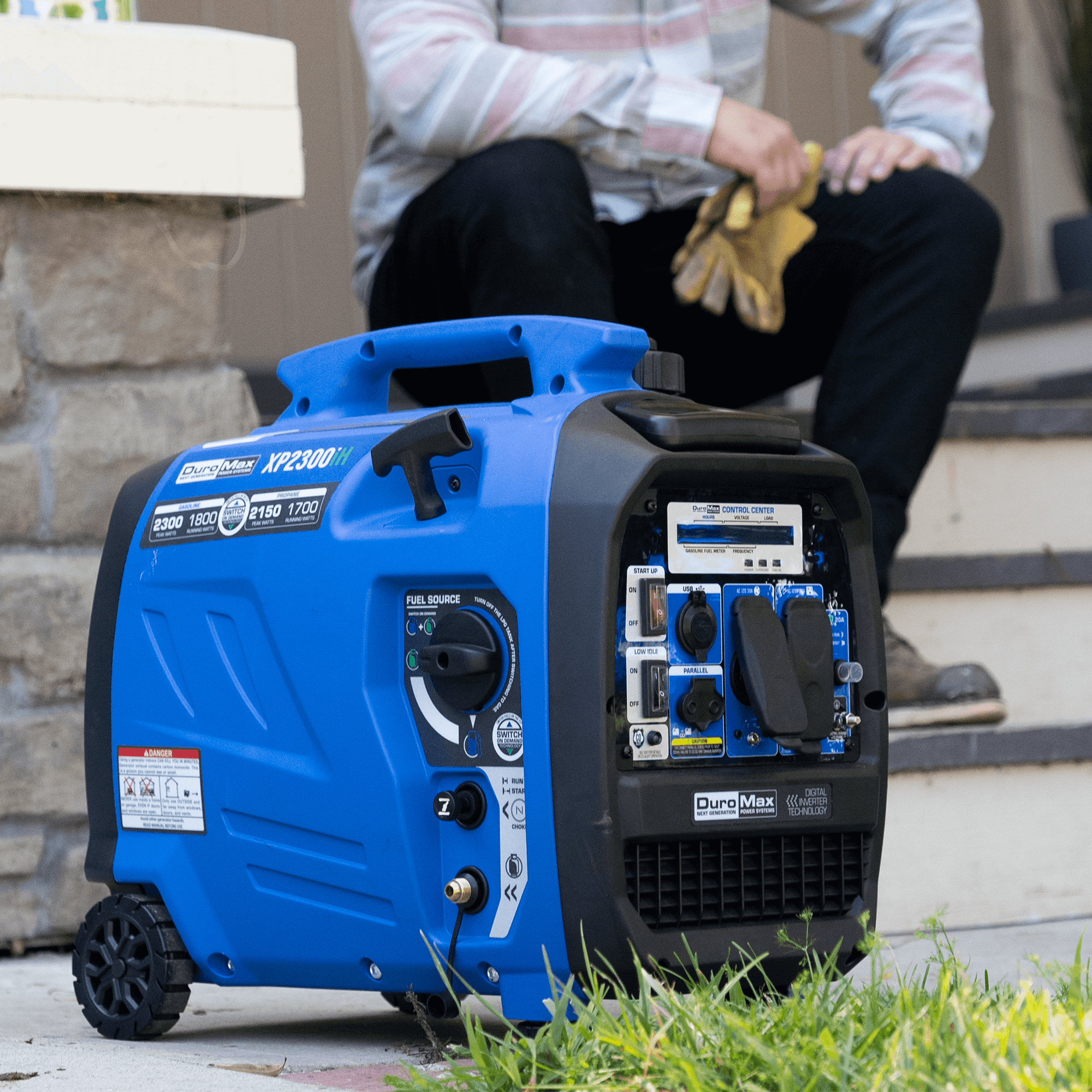 DuroMax XP2300iH 2,300 Watt Portable Dual Fuel Inverter Generator - Quiet, Low THD - Image 12