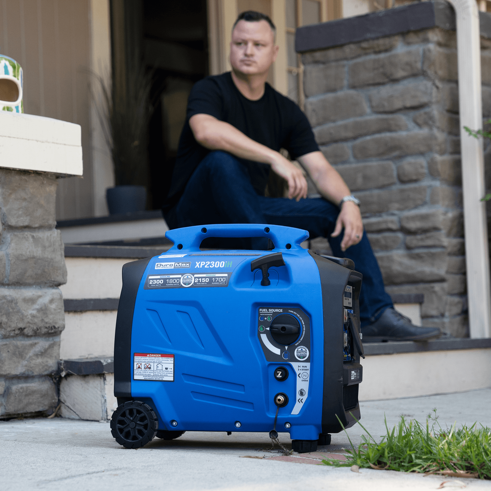 DuroMax XP2300iH 2,300 Watt Portable Dual Fuel Inverter Generator - Quiet, Low THD - Image 6