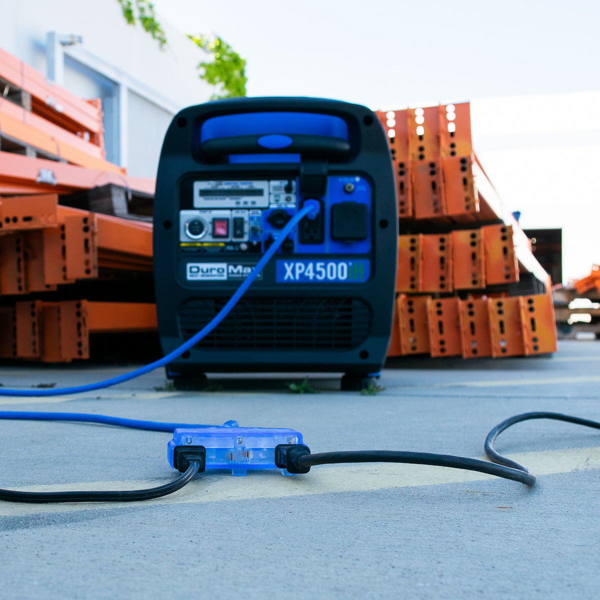 DuroMax XPX10025C Heavy Duty SJEOOW 25-Foot 10 Gauge Blue Triple Tap Extension Power Cord - Image 11